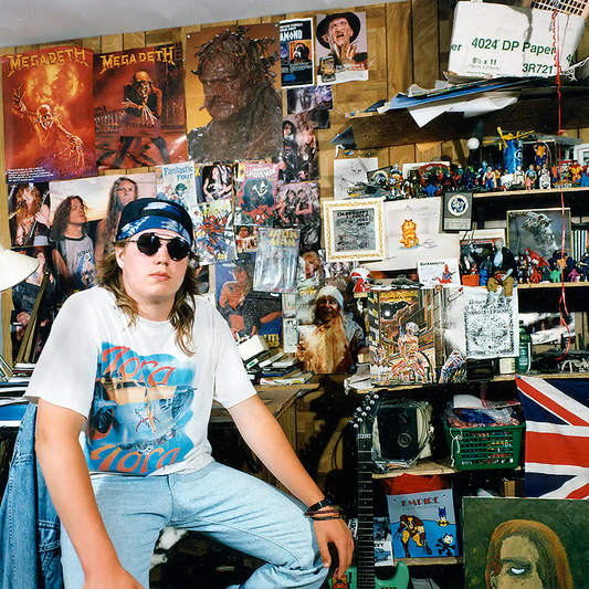 Adrienne Salinger- In My Room: Teenagers in Their Bedrooms 1995