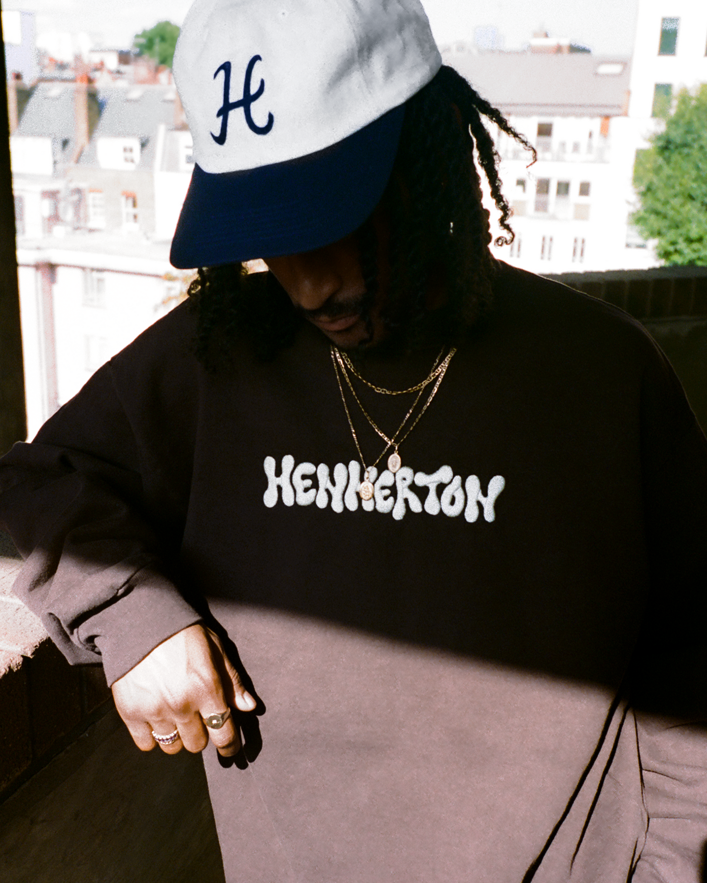 SLIME LOGO SWEATSHIRT: CHOCOLATE