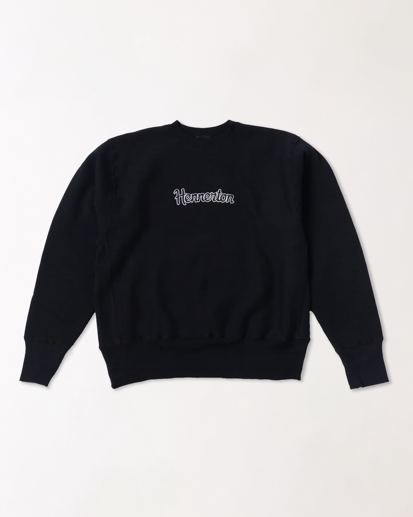 HENNERTON CAMBER CORE LOGO SWEATSHIRT: BLACK