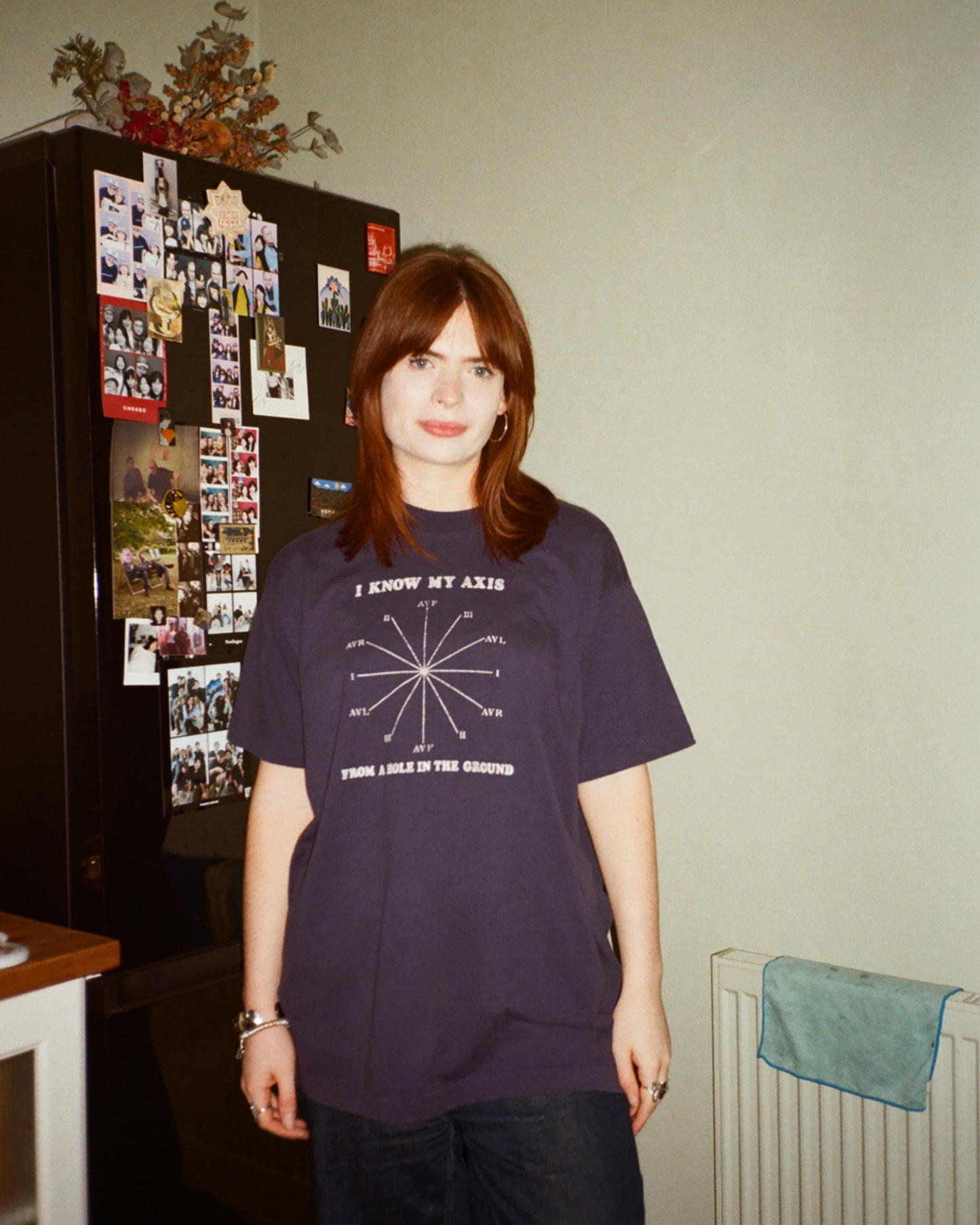 90s Axis Single Stitch Tee: Navy L/XL