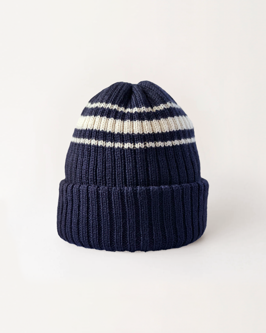 MERINO TOP STRIPE RIBBED BEANIE: NAVY