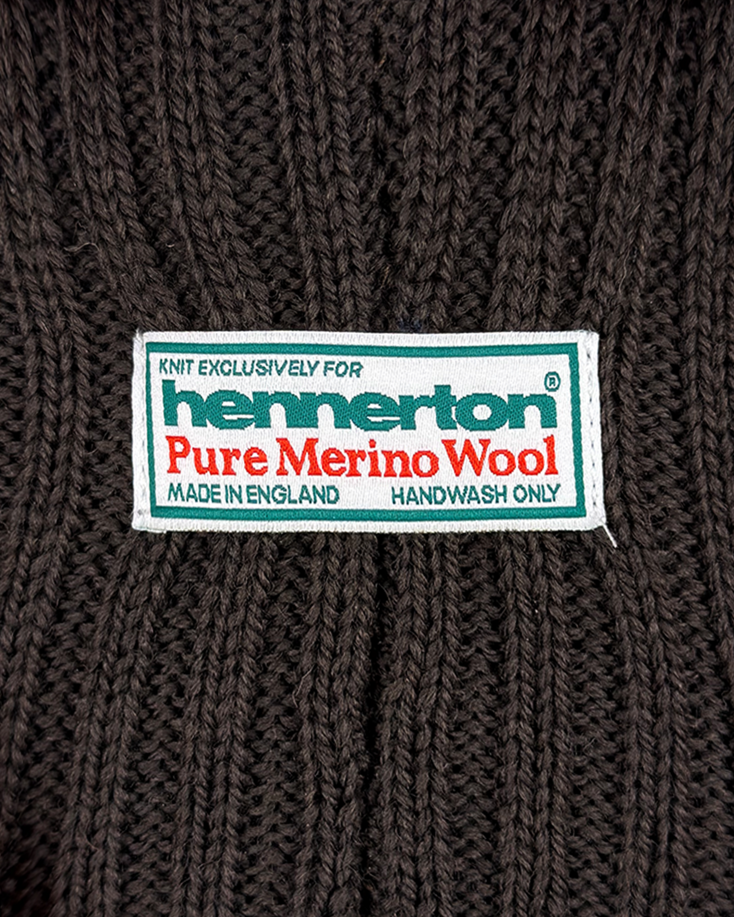 Merino Rugby Stripe Ribbed Beanie: Brown