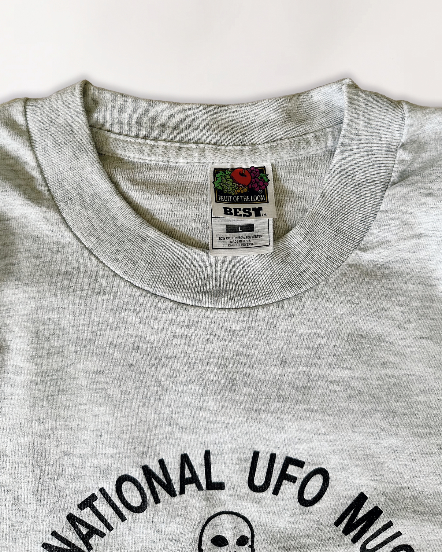 90s INTERNATIONAL UFO MUSEUM LS TEE S/M